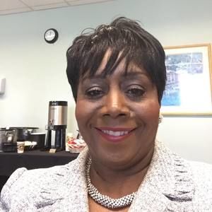 Meet your Posher, Shirley